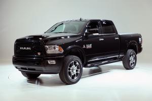 Dodge Ram 2500 Limited Crew Cab Kentucky Derby 2017 года
